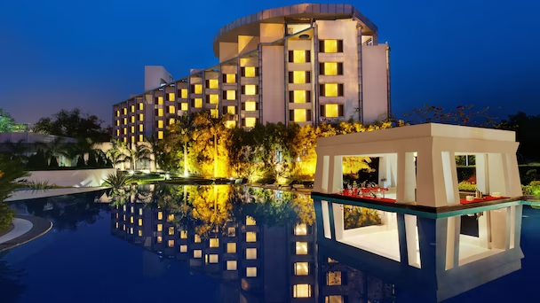 top 5 hotel at Ayodhya